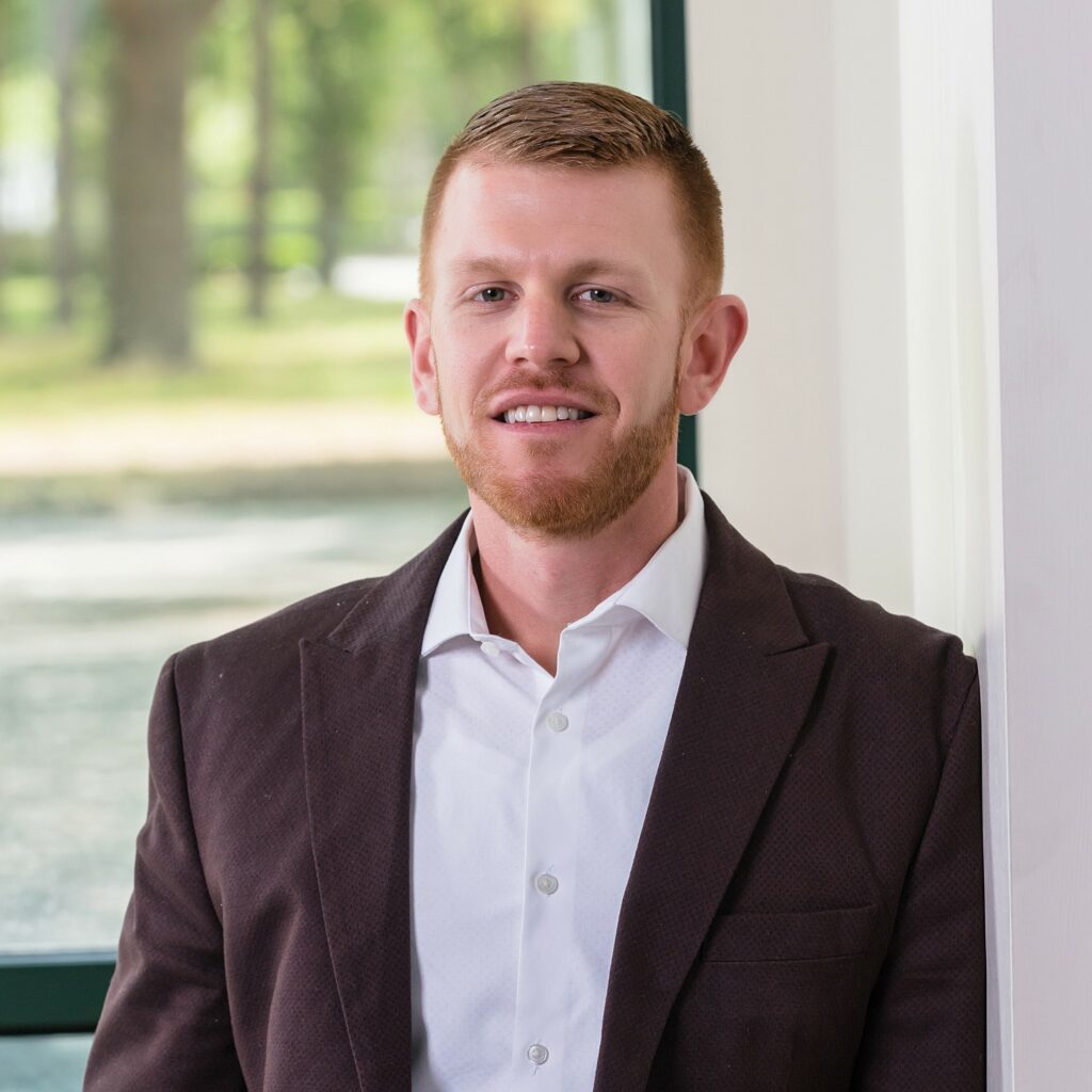 ETM Headshot_Drew Holley